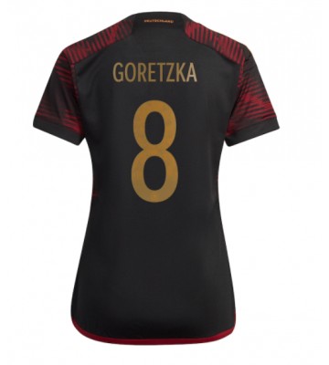 Tyskland Leon Goretzka #8 Udebanetrøje Dame VM 2022 Kort ærmer